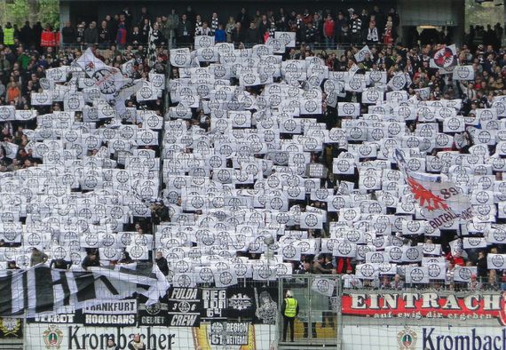 Eintracht Frankfurt vs FC Augsburg (3-1) (8)