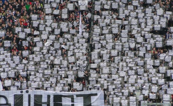 Eintracht Frankfurt vs FC Augsburg (3-1) (12)
