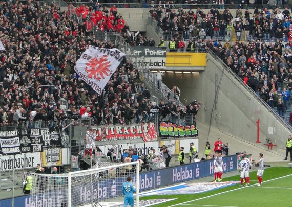 Eintracht Frankfurt vs FC Augsburg (3-1) (33)