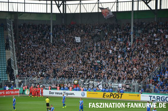 1. FC Magdeburg vs Eintracht Frankfurt (3-4 n.E.) (4)
