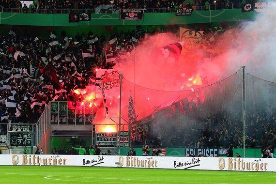 Borussia Mönchengladbach vs Eintracht Frankfurt (6-7) (1)