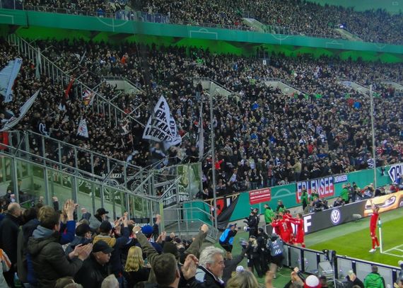 Borussia Mönchengladbach vs Eintracht Frankfurt (6-7) (18)