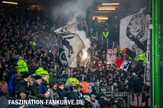 Hamburger SV vs Eintracht Frankfurt (1-2) (3)