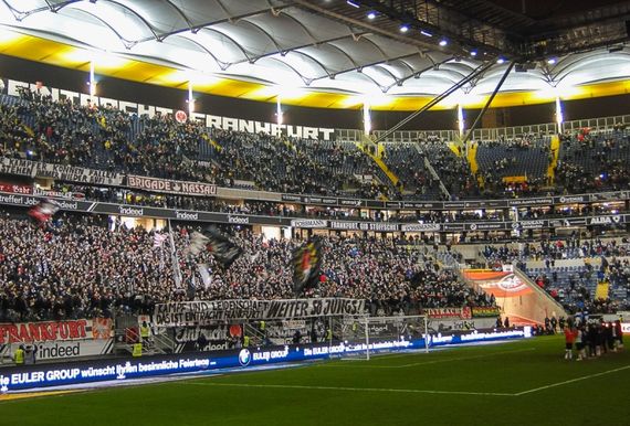 Eintracht Frankfurt vs FC Schalke 04 (2-2) (1)