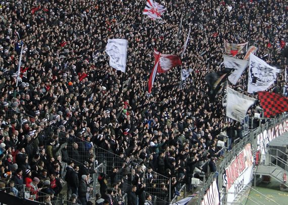 Eintracht Frankfurt vs FC Schalke 04 (2-2) (4)