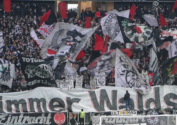 Eintracht Frankfurt vs FC Schalke 04 (2-2) (11)