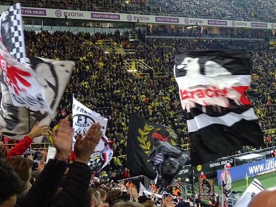 Borussia Dortmund vs Eintracht Frankfurt (3-2) (4)