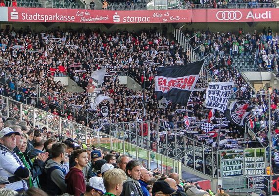 Borussia Mönchengladbach vs Eintracht Frankfurt (0-1) (5)