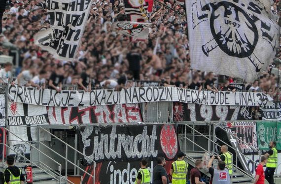 Eintracht Frankfurt vs Hamburger SV (3-0) (23)