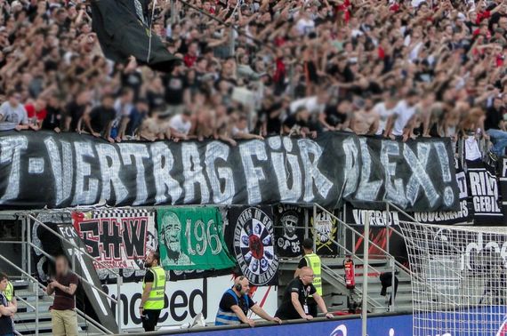 Eintracht Frankfurt vs Hamburger SV (3-0) (27)