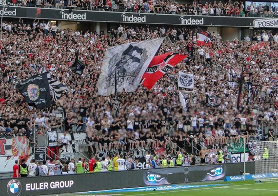 Eintracht Frankfurt vs Hamburger SV (3-0) (33)