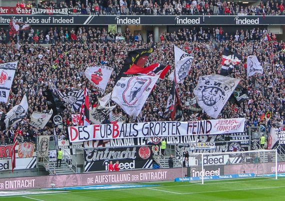 Eintracht Frankfurt vs FC Augsburg (1-2) (6)