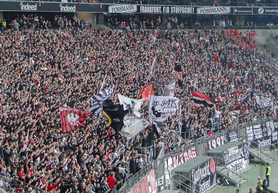 Eintracht Frankfurt vs FC Augsburg (1-2) (10)