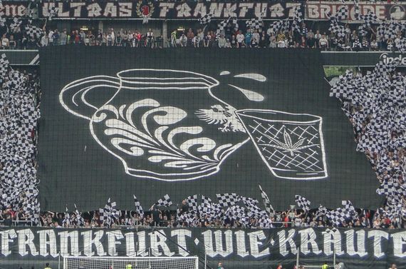Eintracht Frankfurt vs VfB Stuttgart (2-1) (17)