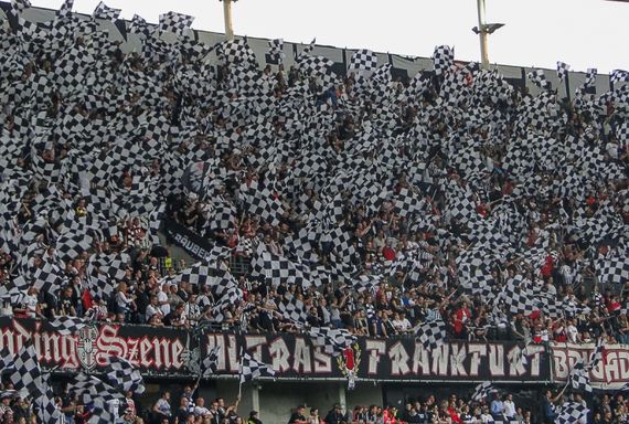Eintracht Frankfurt vs VfB Stuttgart (2-1) (29)