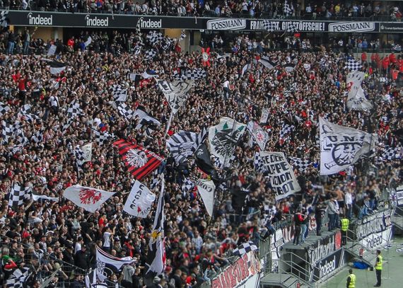 Eintracht Frankfurt vs VfB Stuttgart (2-1) (34)