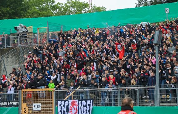 TuS Erndtebrück vs Eintracht Frankfurt (0-3) (24)