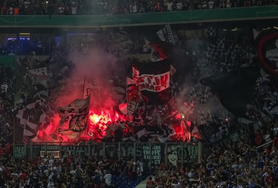 FC Schalke 04 vs Eintracht Frankfurt (0-1) (2)