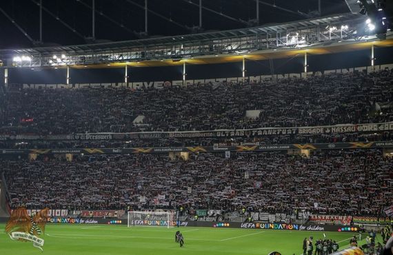 Eintracht Frankfurt vs Apollon Limassol (2-0) (2)