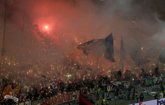 Eintracht Frankfurt vs Apollon Limassol (2-0) (30)