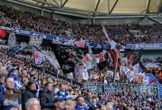 FC Schalke 04 vs Eintracht Frankfurt (1-2) (9)