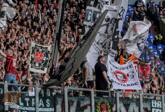 FC Schalke 04 vs Eintracht Frankfurt (1-2) (23)