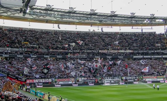 Eintracht Frankfurt vs FC Augsburg (1-3) (3)