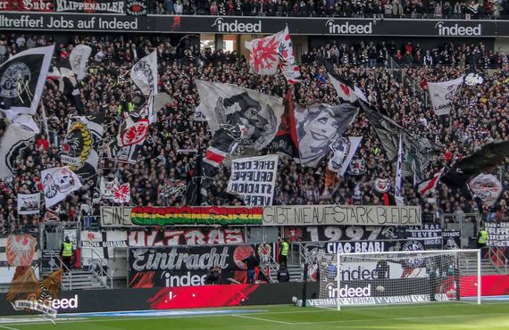 Eintracht Frankfurt vs FC Augsburg (1-3) (10)