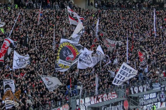 Eintracht Frankfurt vs FC Augsburg (1-3) (15)