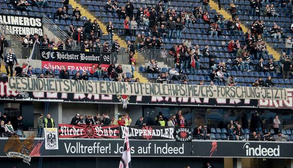Eintracht Frankfurt vs 1. FSV Mainz 05 (0-2) (1)