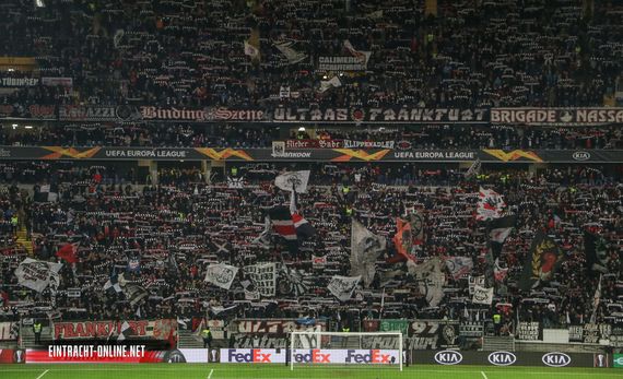 Eintracht Frankfurt vs Vitoria Guimares (2-3) (2)