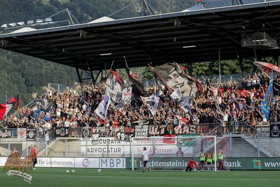 FC Vaduz vs Eintracht Frankfurt (0-5) (6)