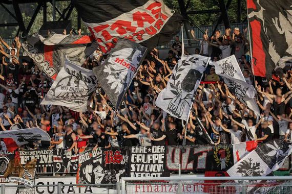 FC Vaduz vs Eintracht Frankfurt (0-5) (7)