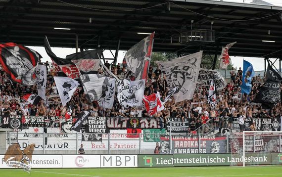 FC Vaduz vs Eintracht Frankfurt (0-5) (13)