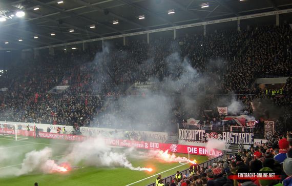 1. FSV Mainz 05 vs Eintracht Frankfurt (2-1) (6)