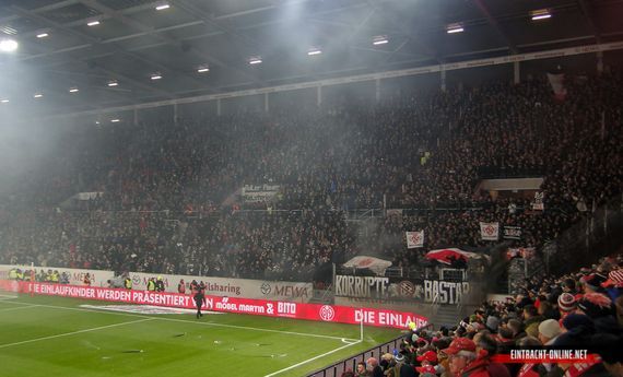 1. FSV Mainz 05 vs Eintracht Frankfurt (2-1) (9)