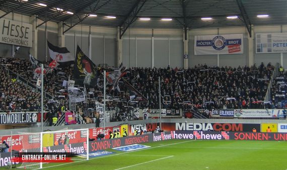 SC Paderborn vs Eintracht Frankfurt (2-1) (18)