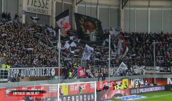 SC Paderborn vs Eintracht Frankfurt (2-1) (19)
