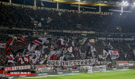 Eintracht Frankfurt vs FC Augsburg (5-0) (11)