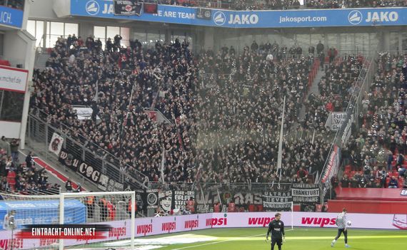 Bayer 04 Leverkusen vs Eintracht Frankfurt (4-0) (1)