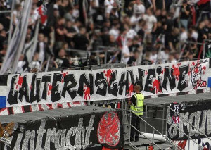 Eintracht Frankfurt vs Fortuna Düsseldorf (2-1)