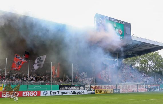 SV Waldhof Mannheim 07 vs Eintracht Frankfurt (3-5) (25)