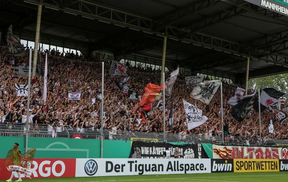 SV Waldhof Mannheim 07 vs Eintracht Frankfurt (3-5) (33)