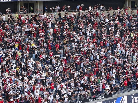Eintracht Frankfurt vs FC Augsburg (0-0) (1)