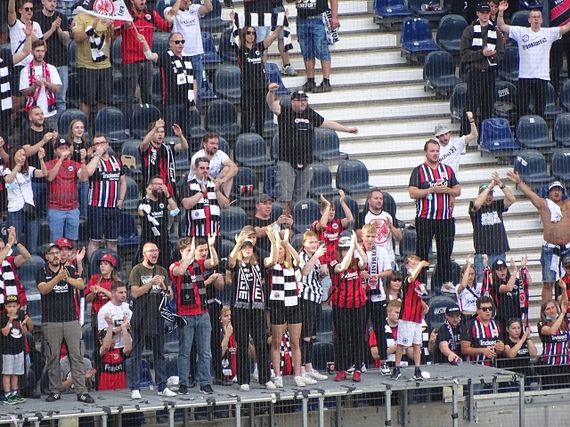 Eintracht Frankfurt vs VfB Stuttgart (1-1) (3)