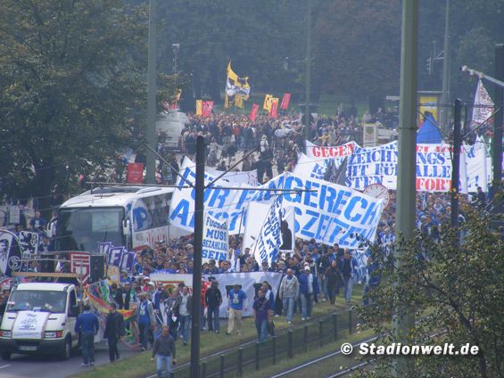 Fandemo 2010 vs Zum Erhalt der Fankultur (0-0) (10)