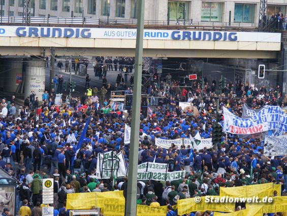 Fandemo 2010 vs Zum Erhalt der Fankultur (0-0) (43)