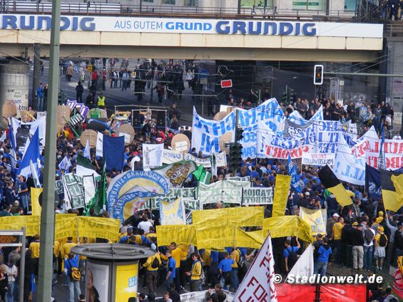 Fandemo 2010 vs Zum Erhalt der Fankultur (0-0) (49)