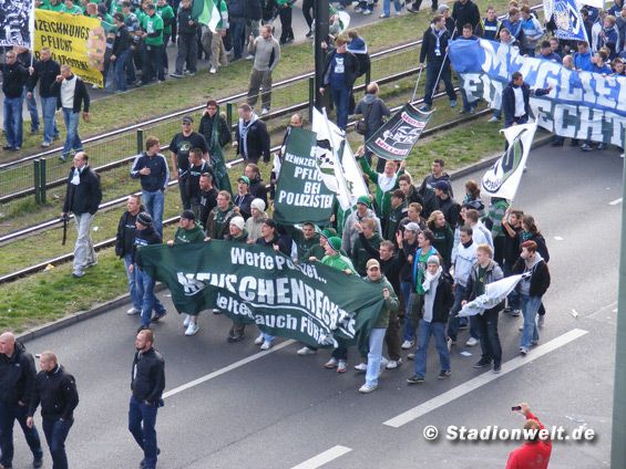 Fandemo 2010 vs Zum Erhalt der Fankultur (0-0) (62)