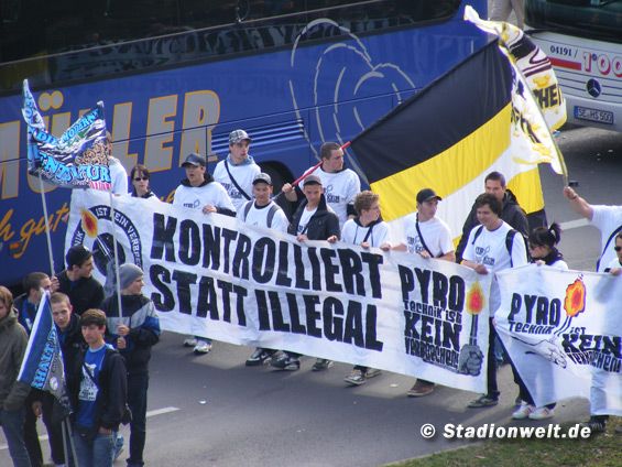 Fandemo 2010 vs Zum Erhalt der Fankultur (0-0) (73)